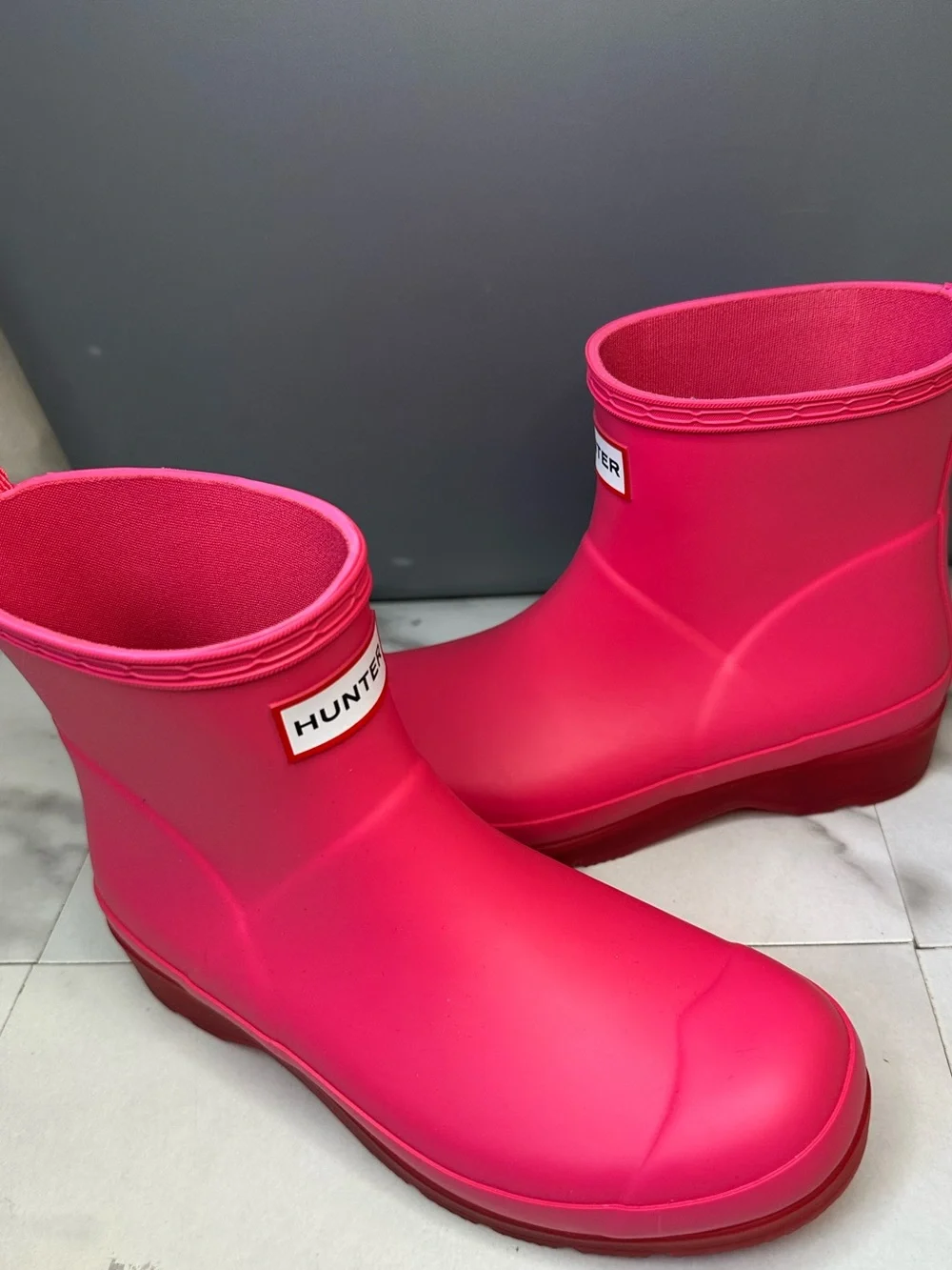 Hunter original play short waterproof rain boot pink NWOT